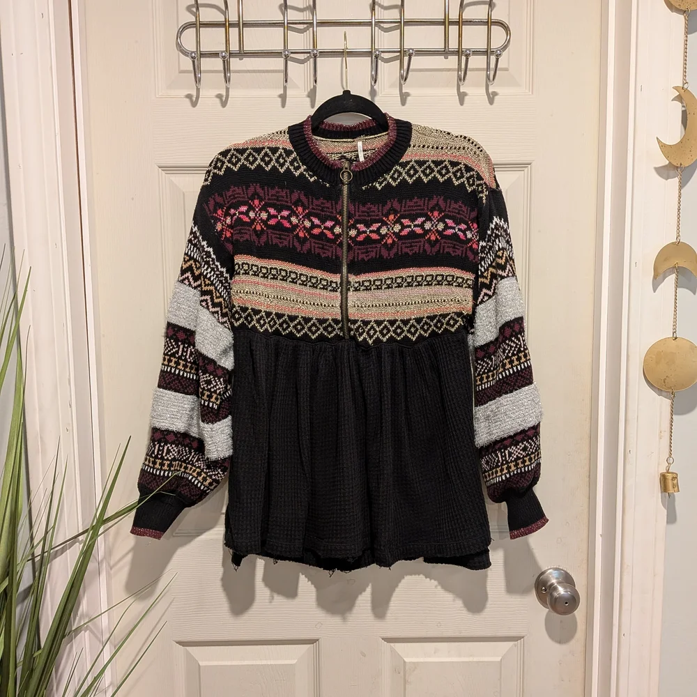Free People Black and Gold Knit Cardigan - Picture 2 of 9